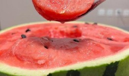 嗑糖吃瓜,揭秘娱乐圈甜蜜恋情背后的嗑糖吃瓜故事