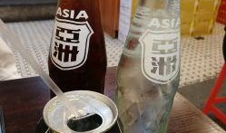 韩国小哥吃瓜汽水,趣味横生瞬间引网友热议