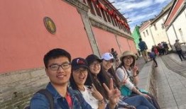 大学吃瓜小分队,揭秘校园里的那些“瓜”